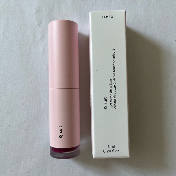 Glossier G Suit touch lip crème color TEMPO NIB - Picture 3 of 8